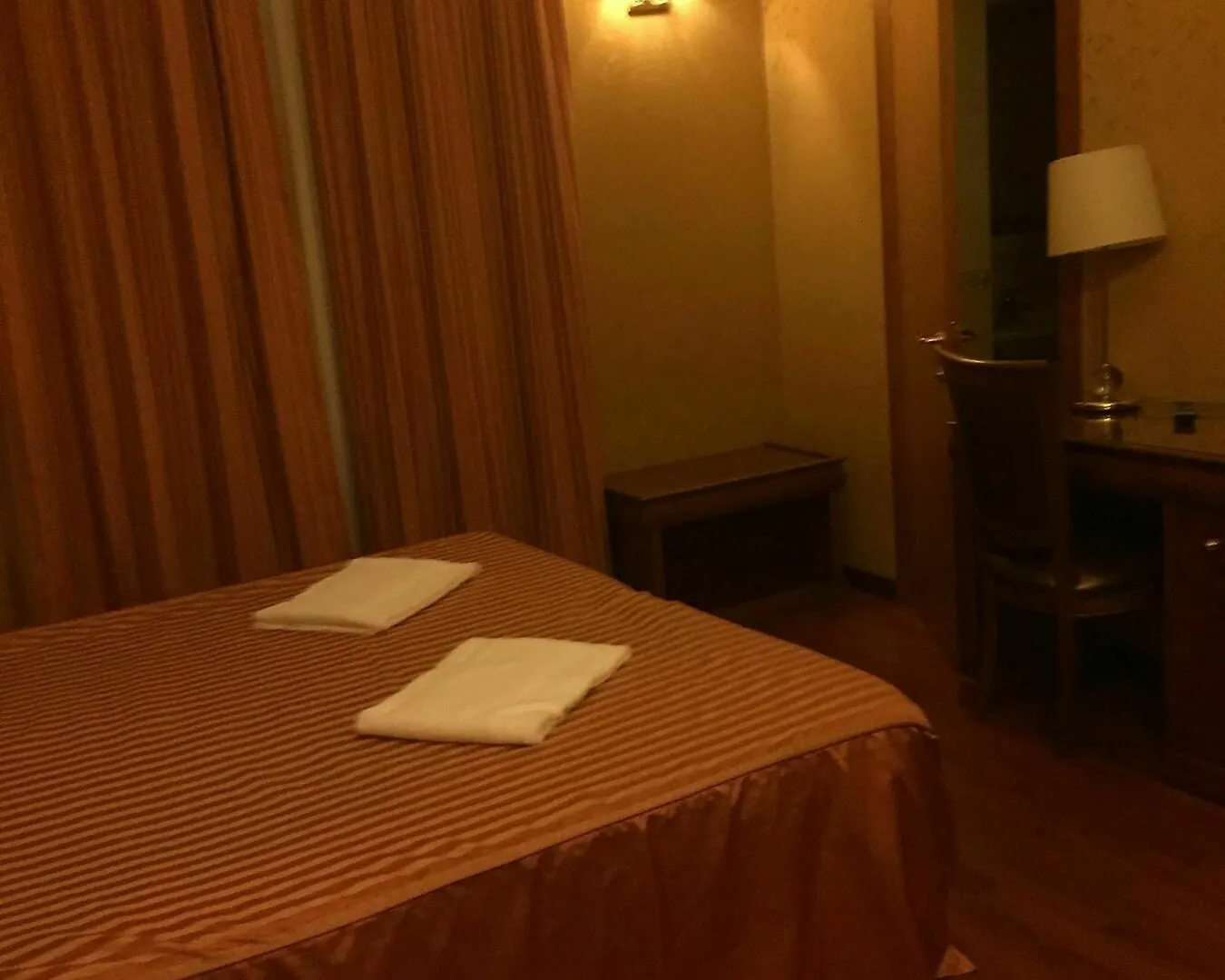 Hotel Wonderful In Roma 3*,